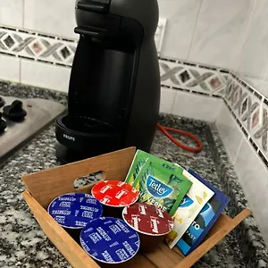 Sete Rios, Near Zoo Lisboa/ Free Wifi , Lisbon Portugal