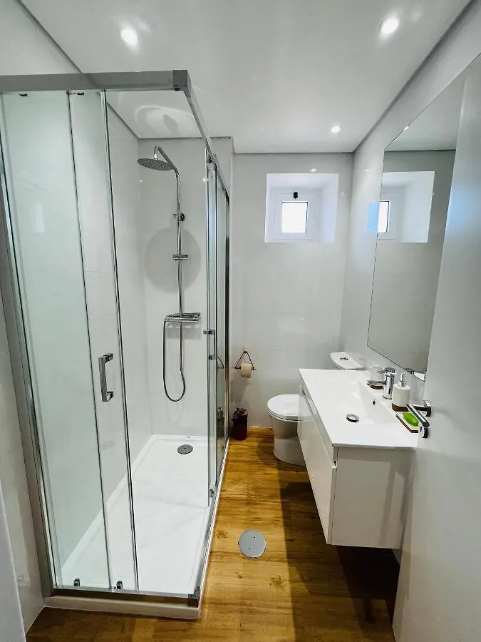 Lovely 2-Bedroom Rental Unit In Historic Funchal ポルトガル